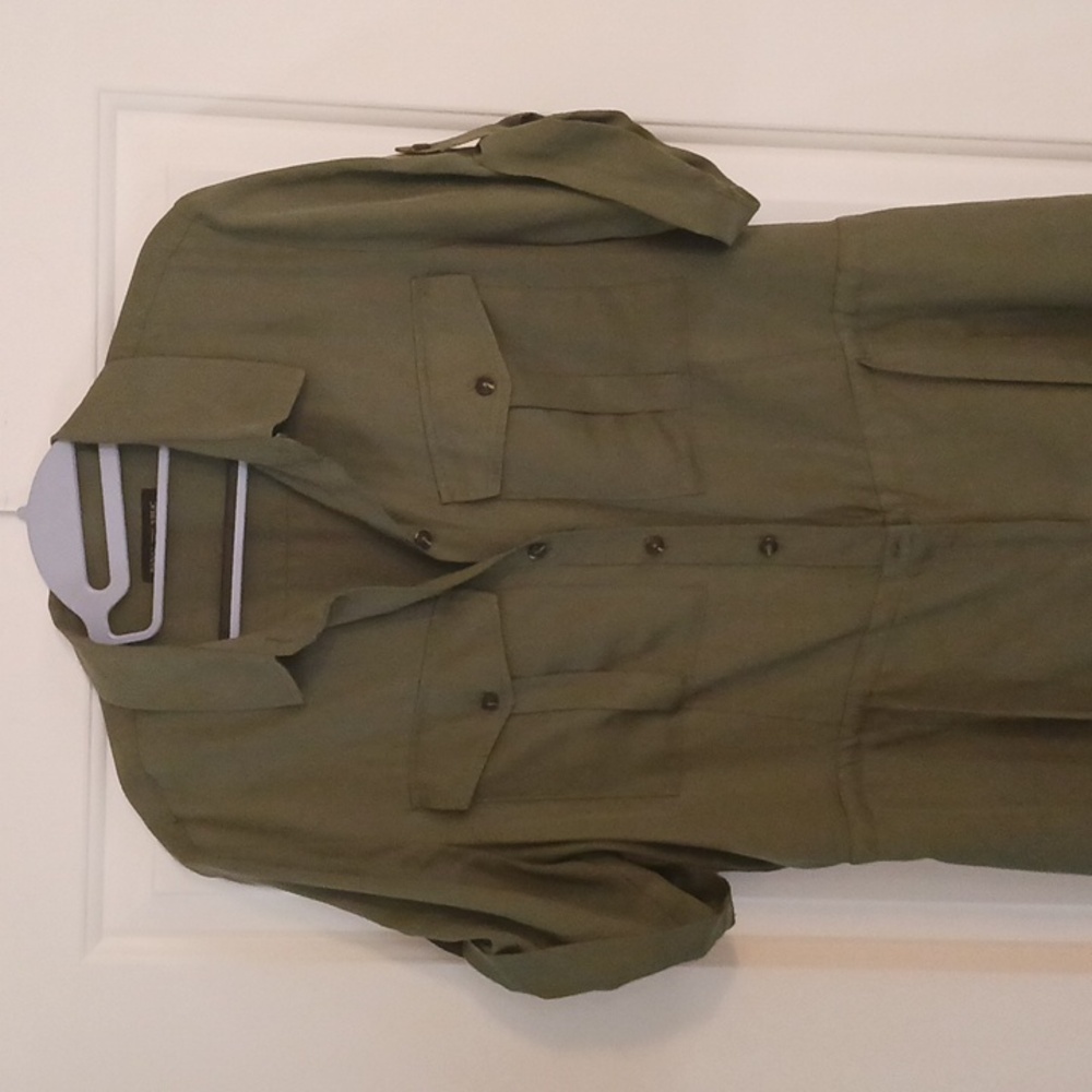 Banana Republic cute army green romper